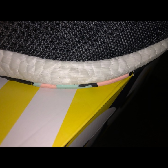 New In The Box Adidas PureBOOST - Picture 5 of 8